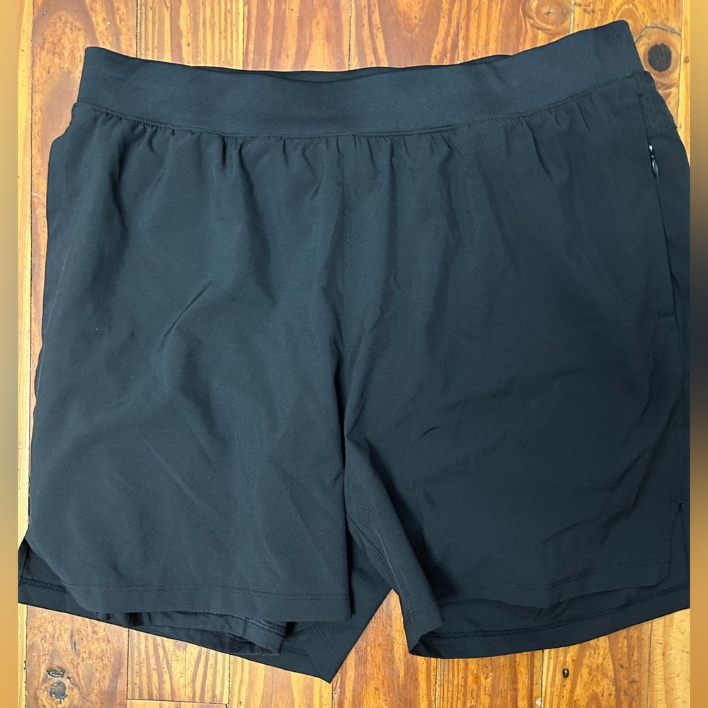 Old Navy Active Men’s Lined Shorts Large